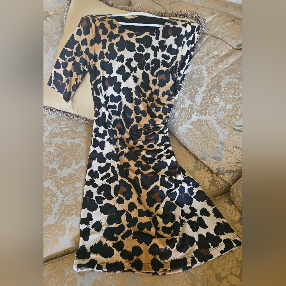 Nwot Cache Y2k Ruched Leopard Print Mini Dress - image 4